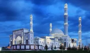 Поздравляем Вас со священным праздником - Курбан айт!